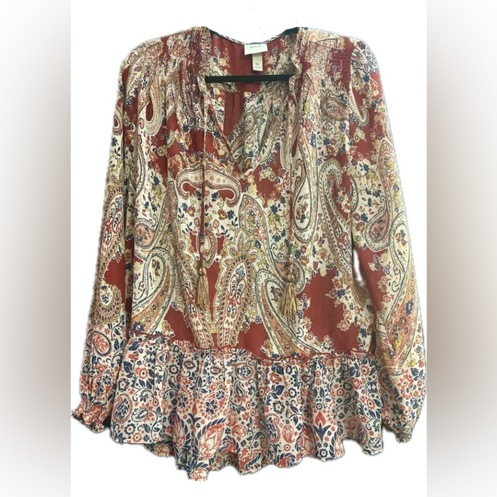 Semi Sheer Paisley Patterned Flowy V Neck with Tassels and Ruffle Detailing